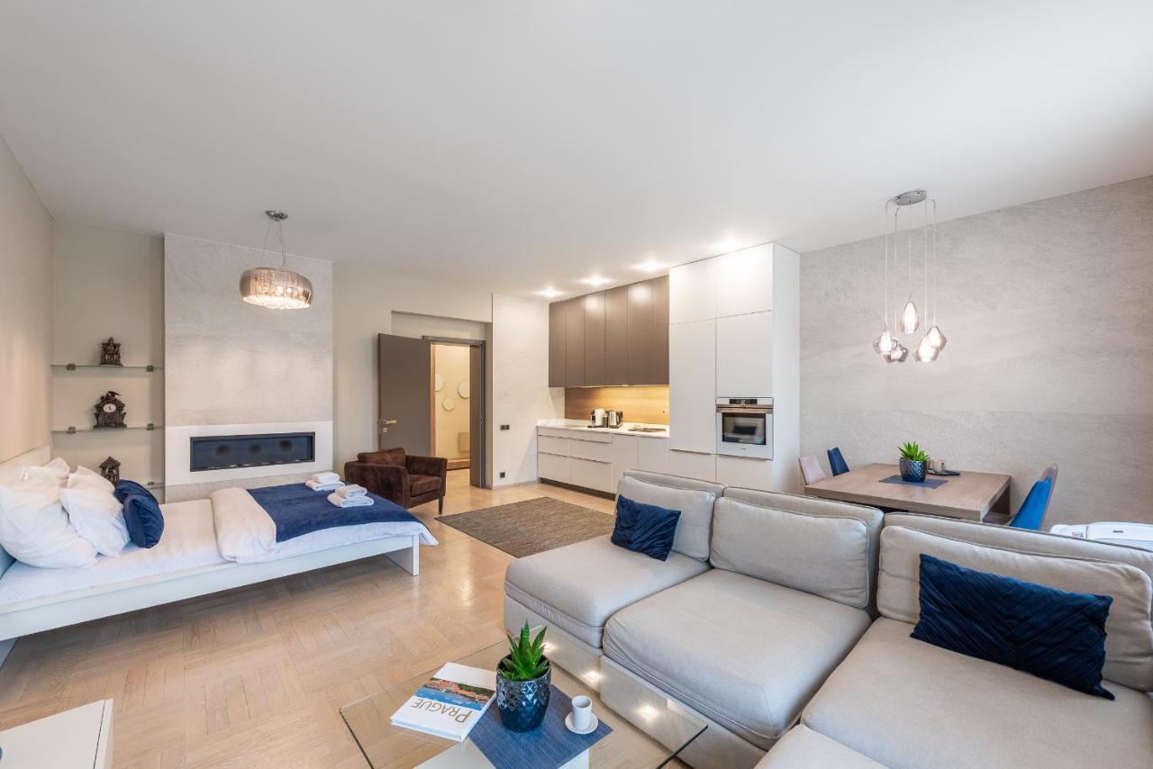 New Luxury Apt With Ac&Parking In The Center Of Prague Apartamento Exterior foto